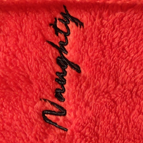 Fluffy "naughty" hoodie - Picture 6 of 8